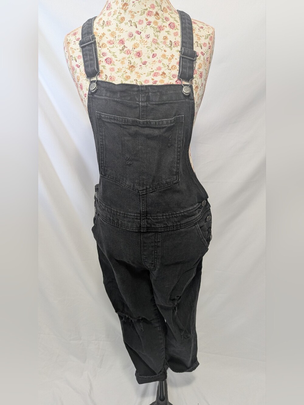 Old Navy Black Distressed Denim Overalls 99% Cotton Size 8 Petite